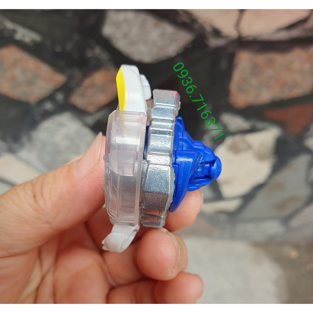 Con quay Hasbro beyblade burst, HR119