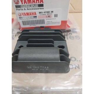 Sạc r15v3 khách hàng xem kỹ sp trước khi chọn.
