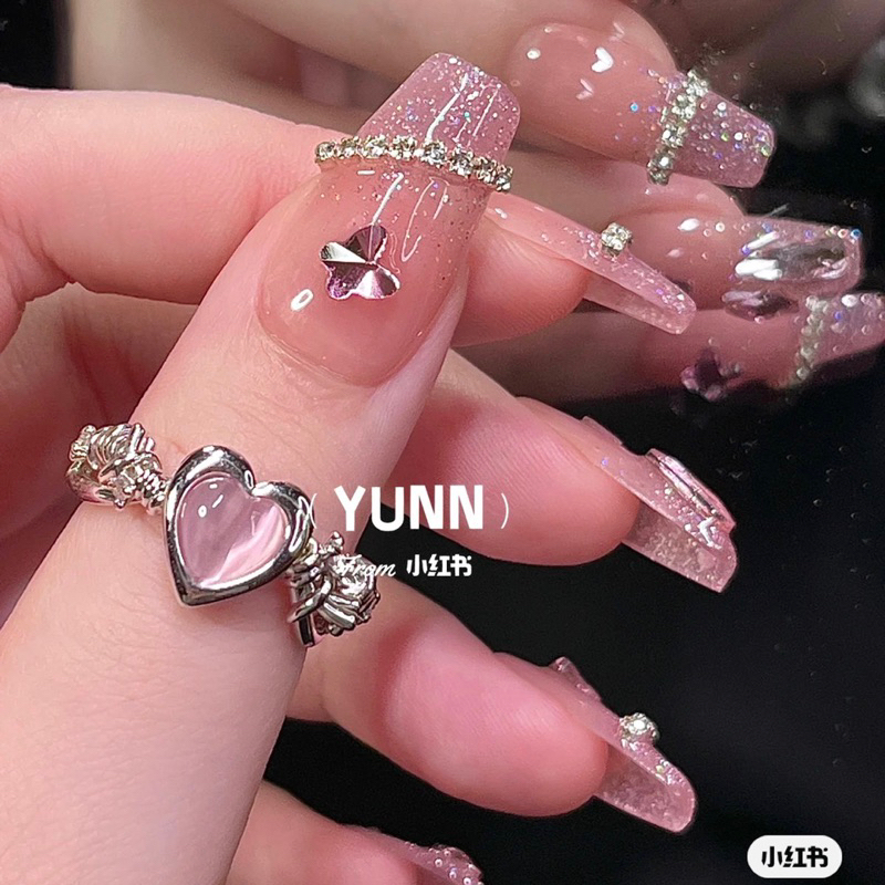 Móng úp thiết kế nhũ flash hồng nb150 đính đá cô dâu kỷ yếu julynails.vn