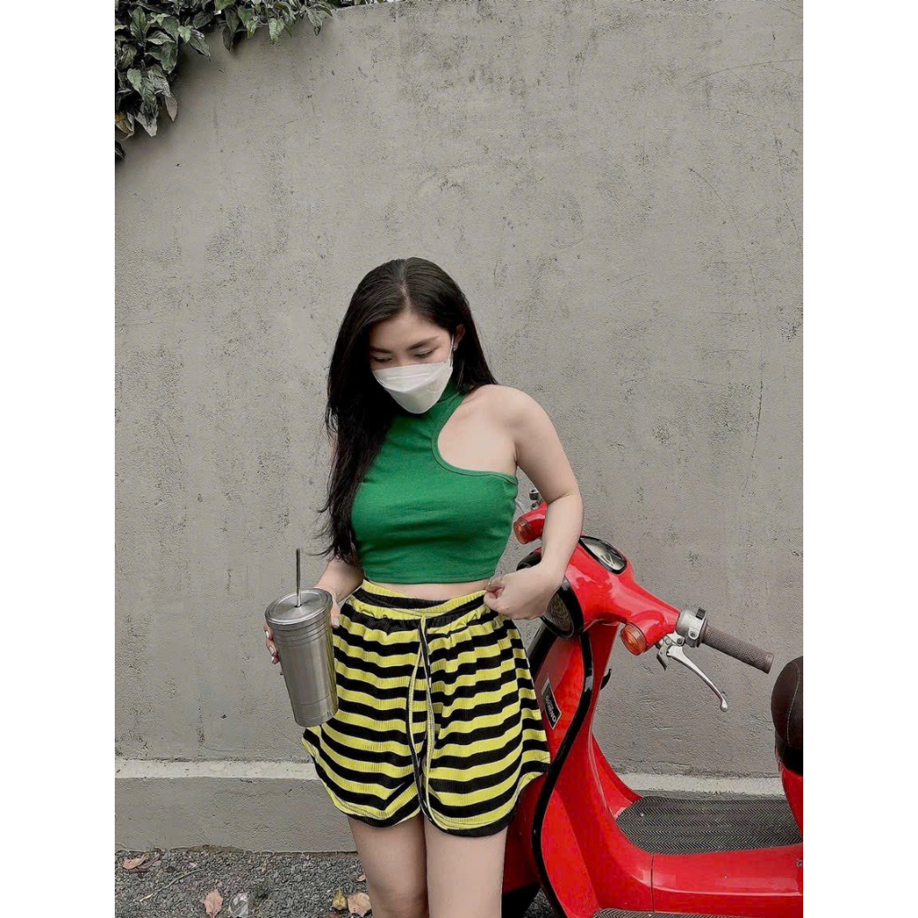 [5.5 Sales Freeship] Set áo thun sát nách khoét ngực croptop mix quần đùi xòe kẻ sọc,set bộ thun đùi nhiều màu sexy th
