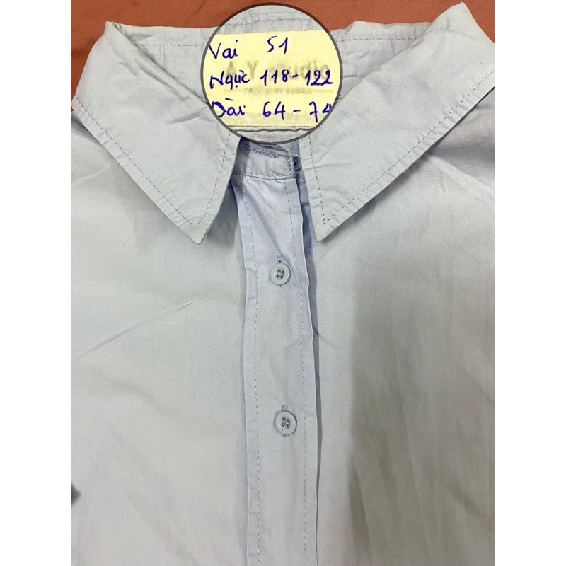 Áo sơ mi trắng