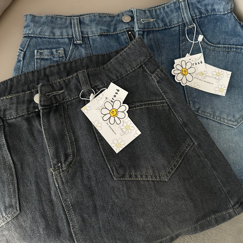 POINTED JEAN DEROSE SKIRT - Váy jean kèm quần bên trong (2 màu) | BigBuy360 - bigbuy360.vn