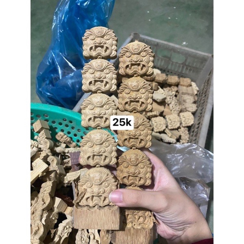 Mặt hổ phù lồng vuông đấu,mào (Cẩm -Mun -tre)