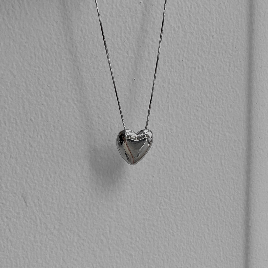 Dây chuyền basic mặt trái tim lớn N216 Choker Club