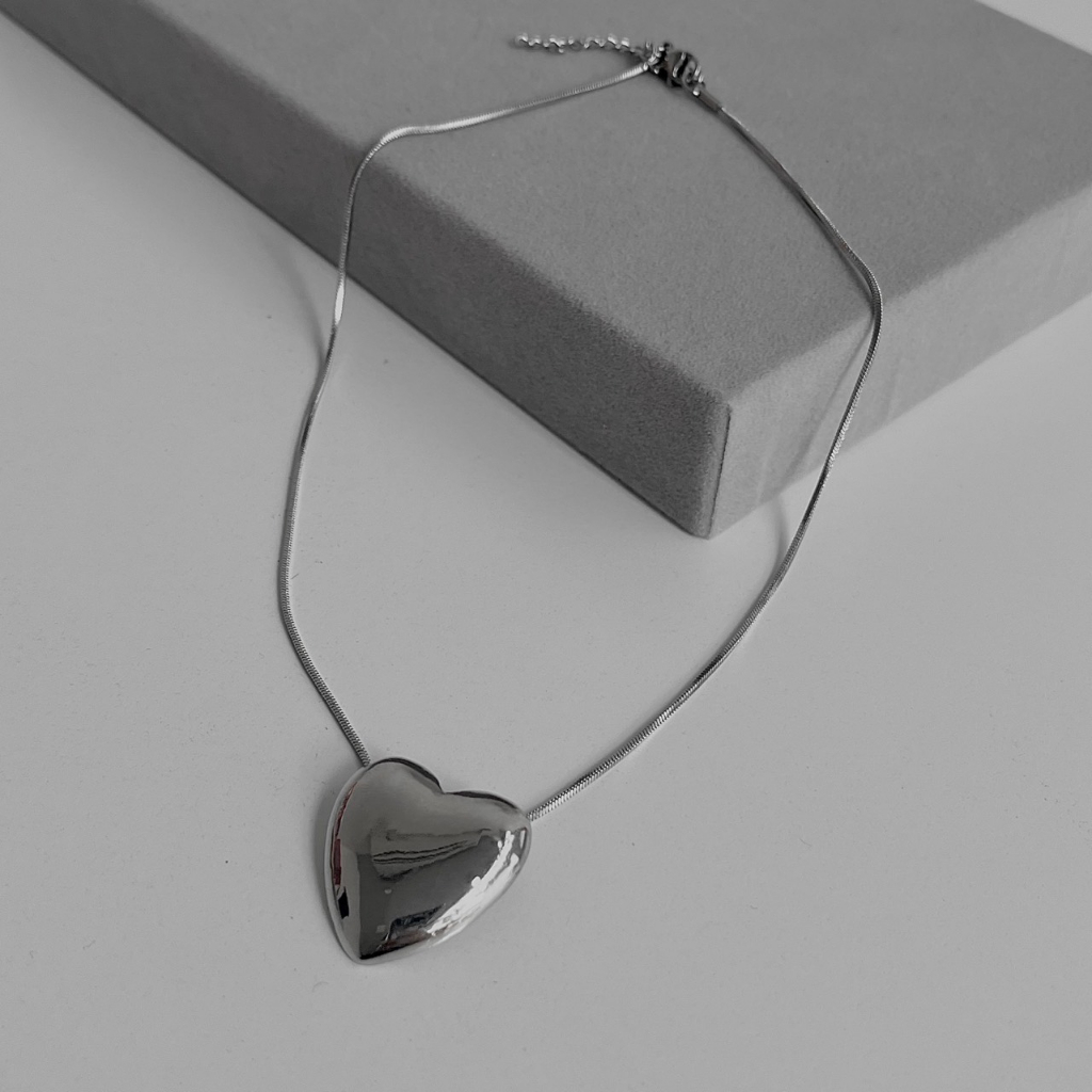 Dây chuyền basic mặt trái tim lớn N216 Choker Club