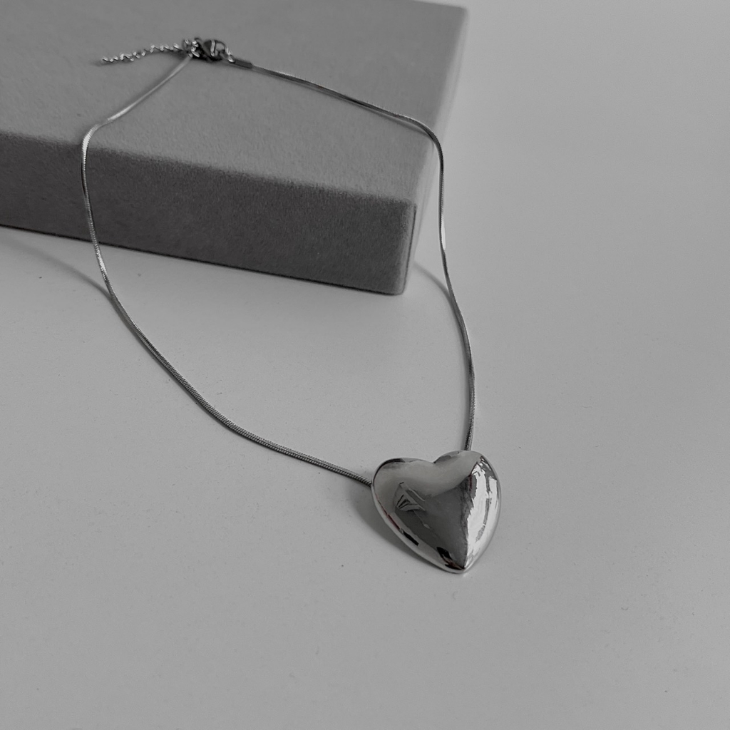 Dây chuyền basic mặt trái tim lớn N216 Choker Club