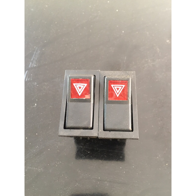 Công tắc còi, đèn tích hợp cho xe howo, xe hoa mai