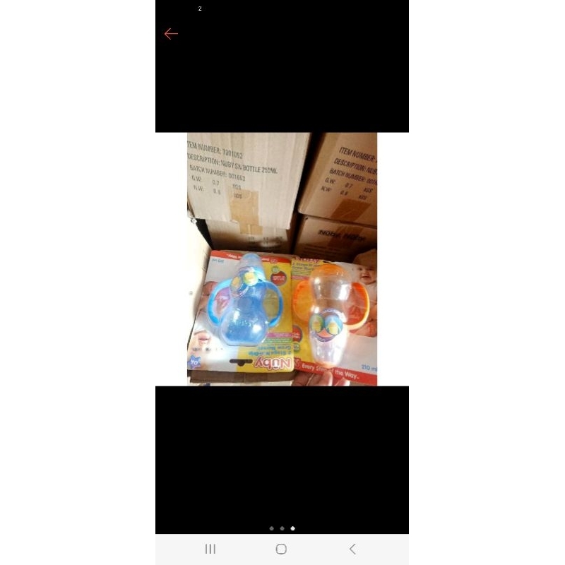 Bình sữa Nuby 210ml .