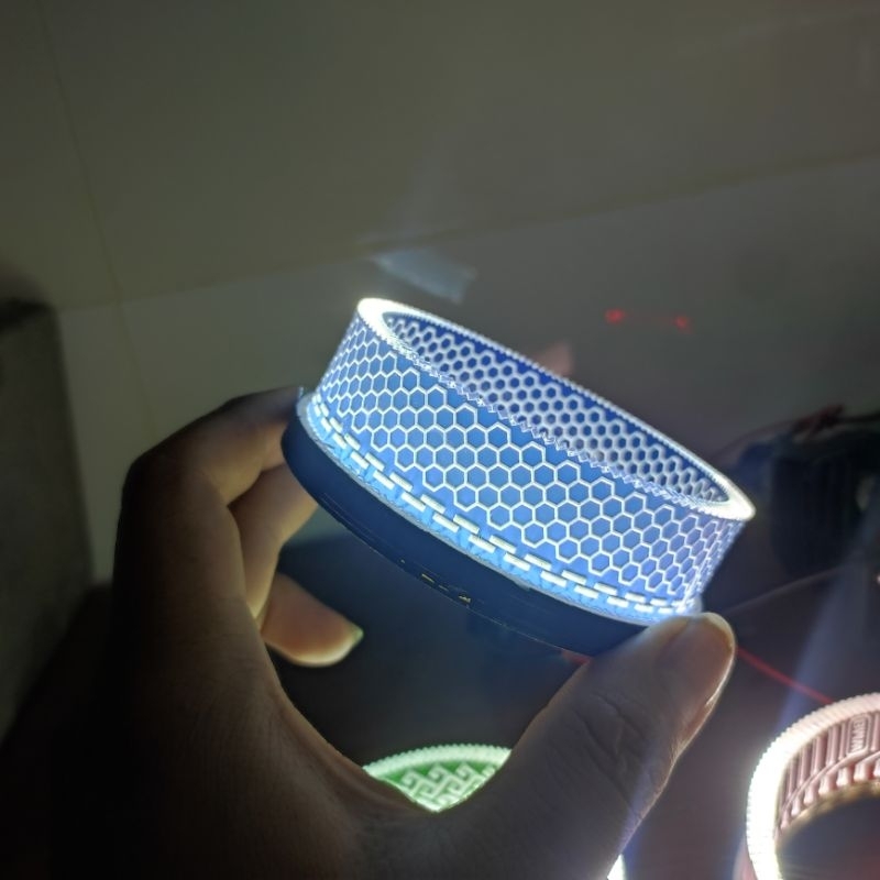 Vòng thiên thần 3D arcylic lắp bi cầu 3ich