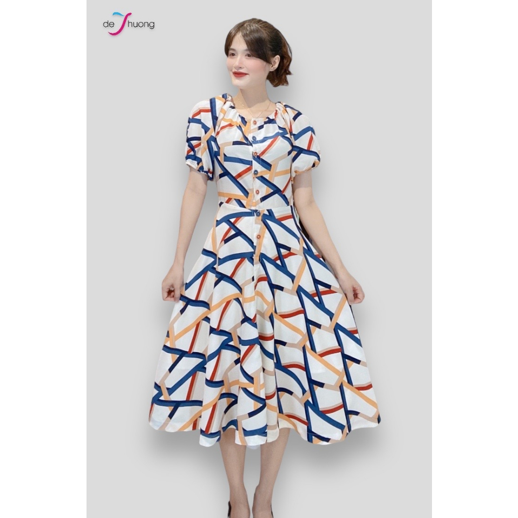 Đầm xoè cổ tròn tay ráp xẻ trước nút, rã eo tùng xoè 1,5l- trắng lập thể- cotton