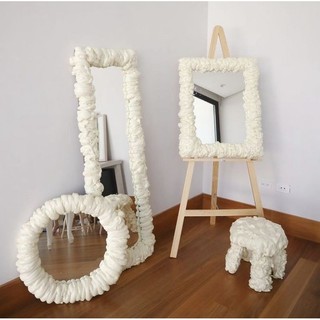 Gương tròn decor. gương tròn treo tường trang trí viền bọt tuyết kích thước 40.50.60cm