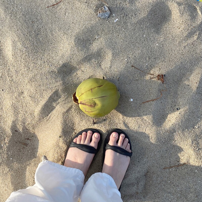 Giày sandal quai kiểu quai xoắn mảnh