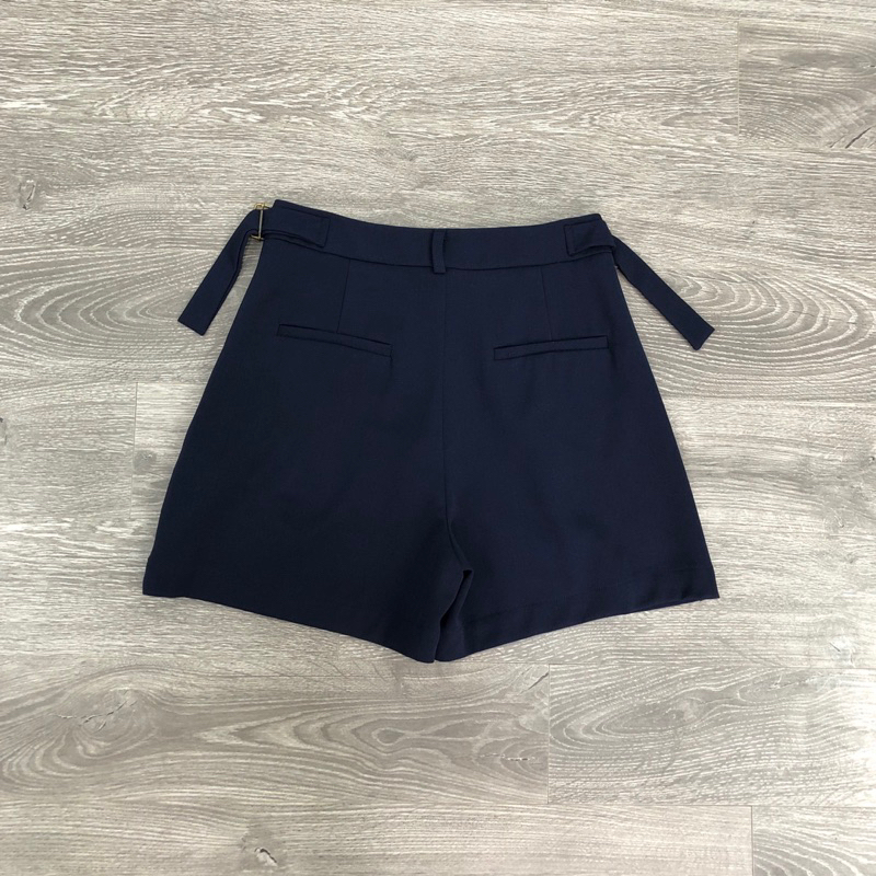 Quần shorts Mixxo khoen lưng