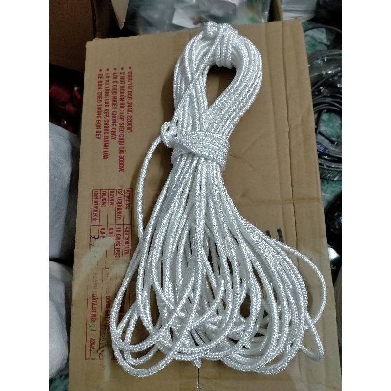 Dây dù Mã Lai tròn