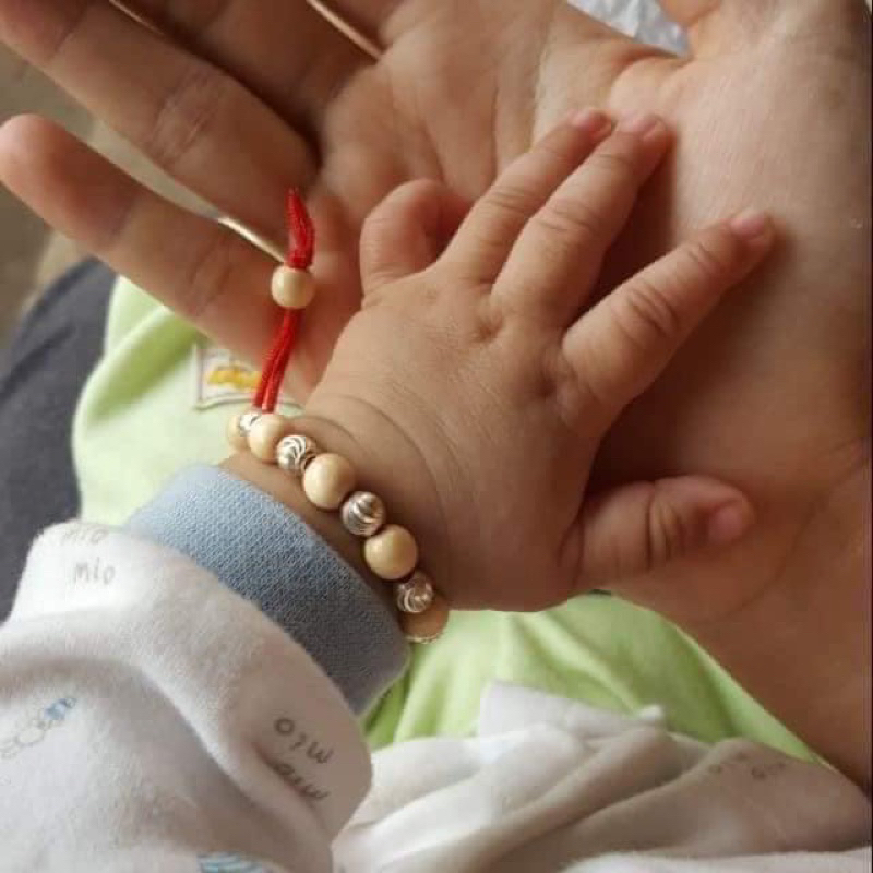 Chuỗi Mân Côi dâu tằm cho bé sơ sinh