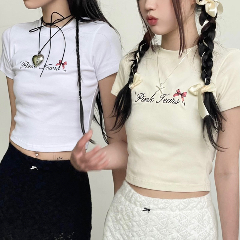 Áo croptop thêu OHOH