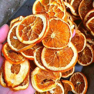 Cam lát sấy khô pha trà, làm decor trang trí