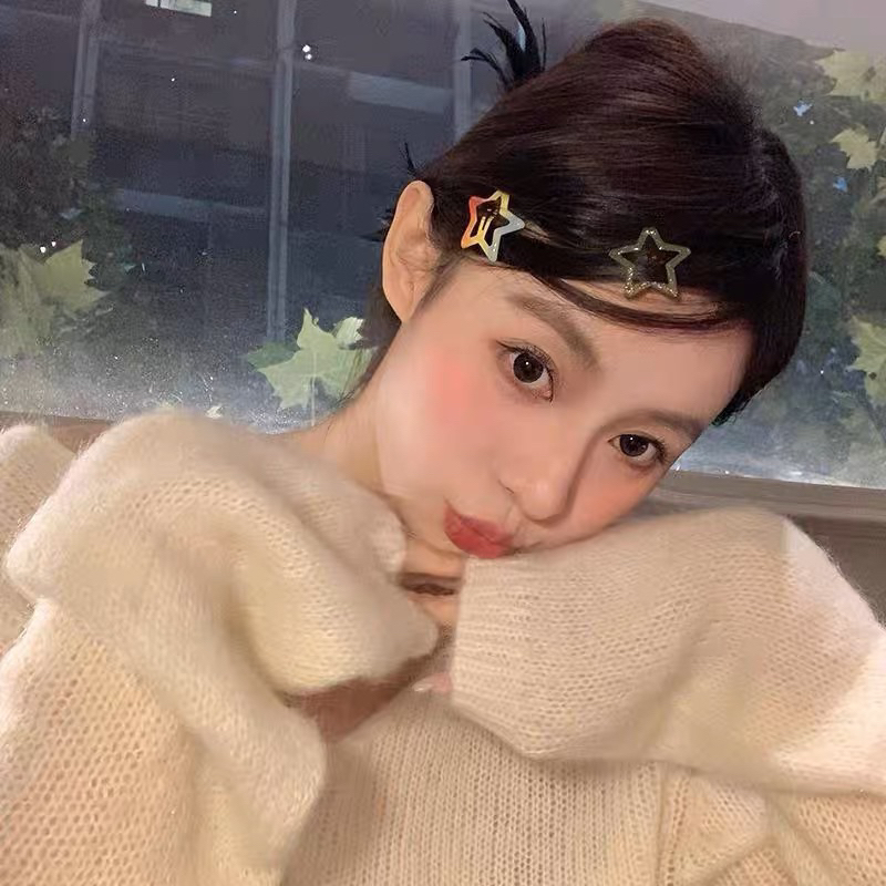 Mini star hairclips BẠC cute dễ thươngY2k Kẹp Tóc Ngôi Sao Năm Cánh Bằng Kim Loại Màu Bạc Cho Bạn Gái