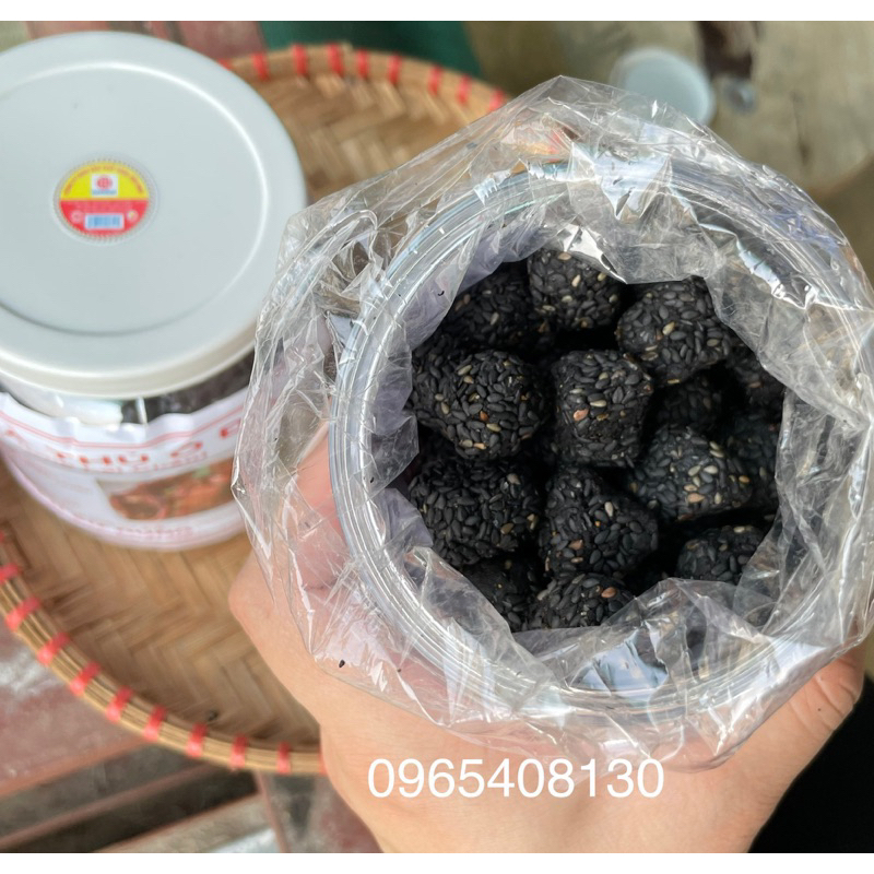 Viên Hà Thủ Ô Mật Ong Mè Đen ( Người Dân Tự Chế )