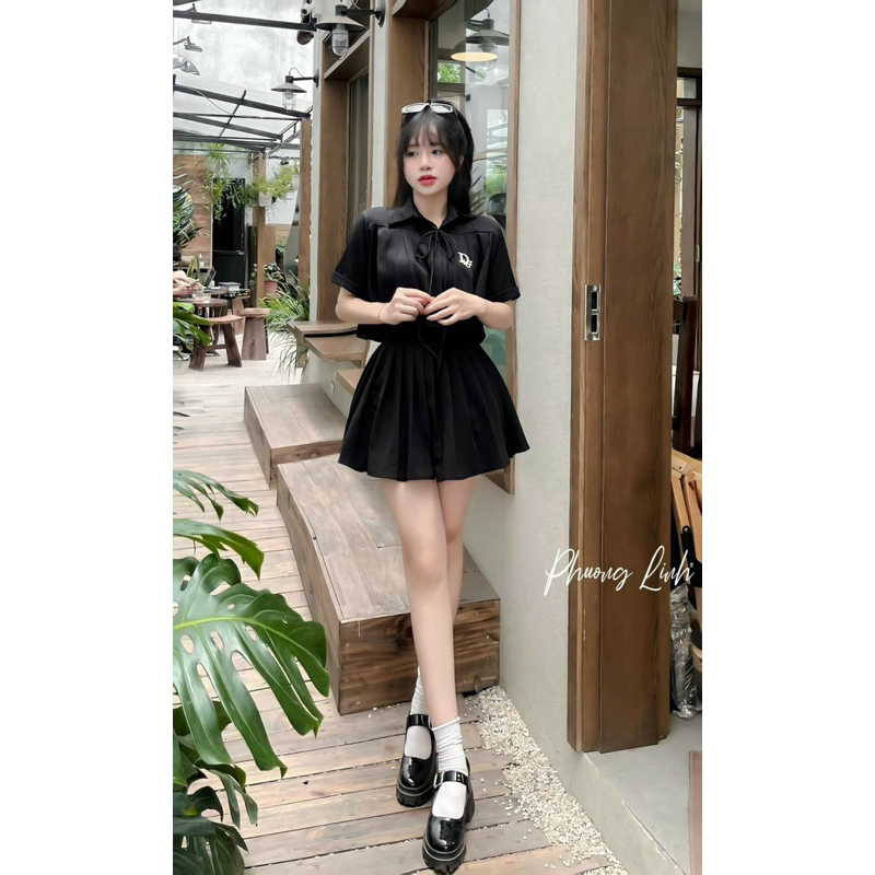 Sét nơ cổ chân váy xếp ly