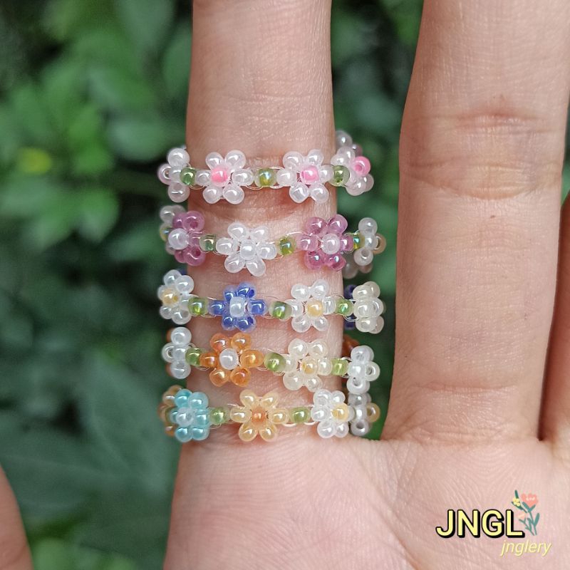 Nhẫn hạt cườm gạo kết hoa nhí kiểu Hàn nhiều mẫu