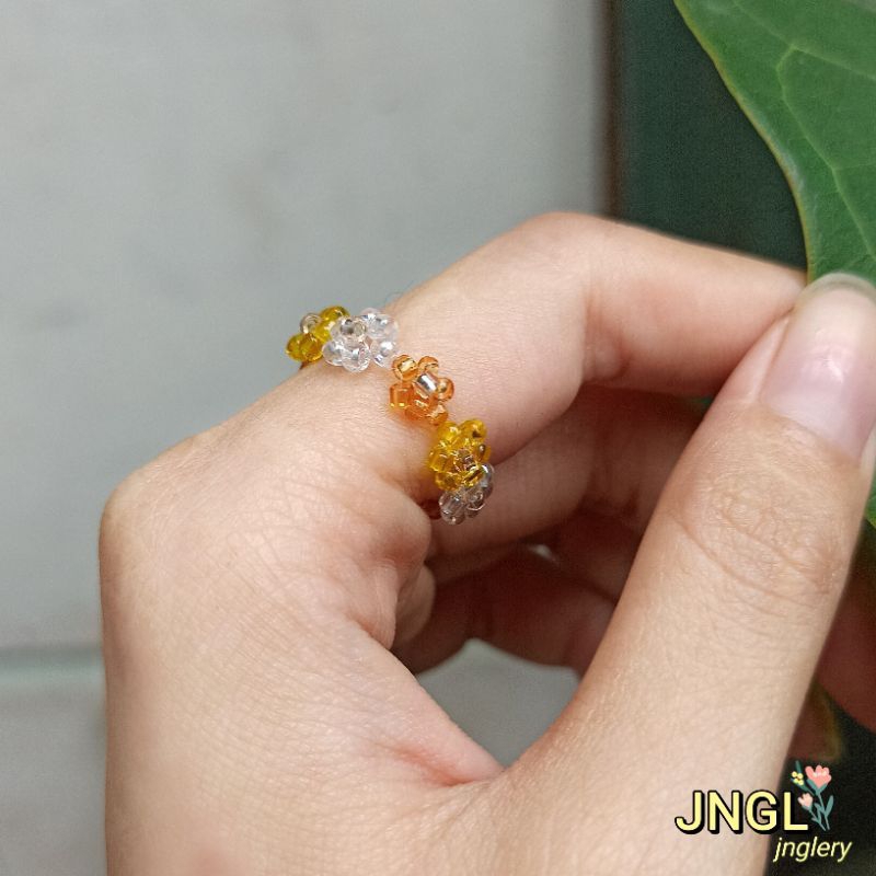 Nhẫn hạt cườm kết hoa| beaded flower ring
