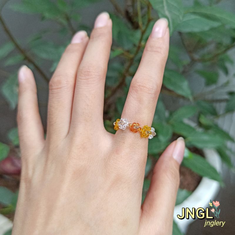 Nhẫn hạt cườm kết hoa| beaded flower ring