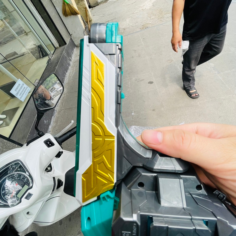 Sẵn Two Side Driver - Kamen Rider Revice