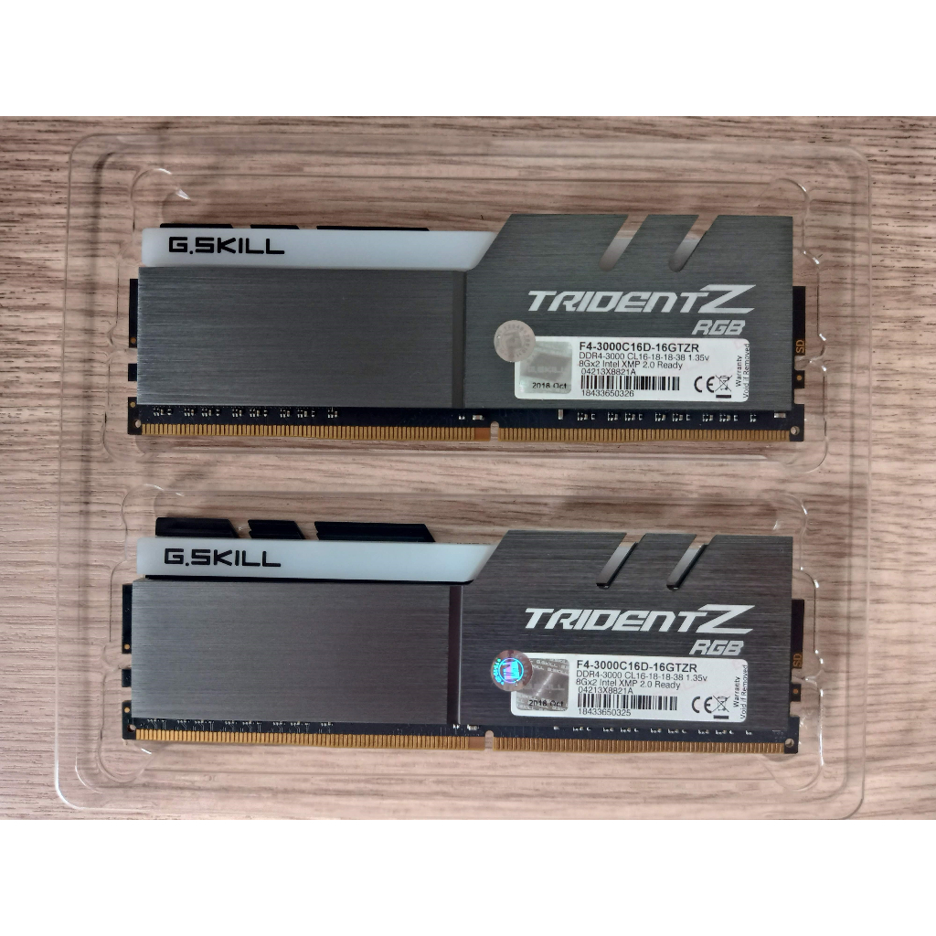 Kit RAM G.SKILL TRIDENT Z RGB 16GB (8GBx2) DDR4 3000GHz - Chính hãng phân phối