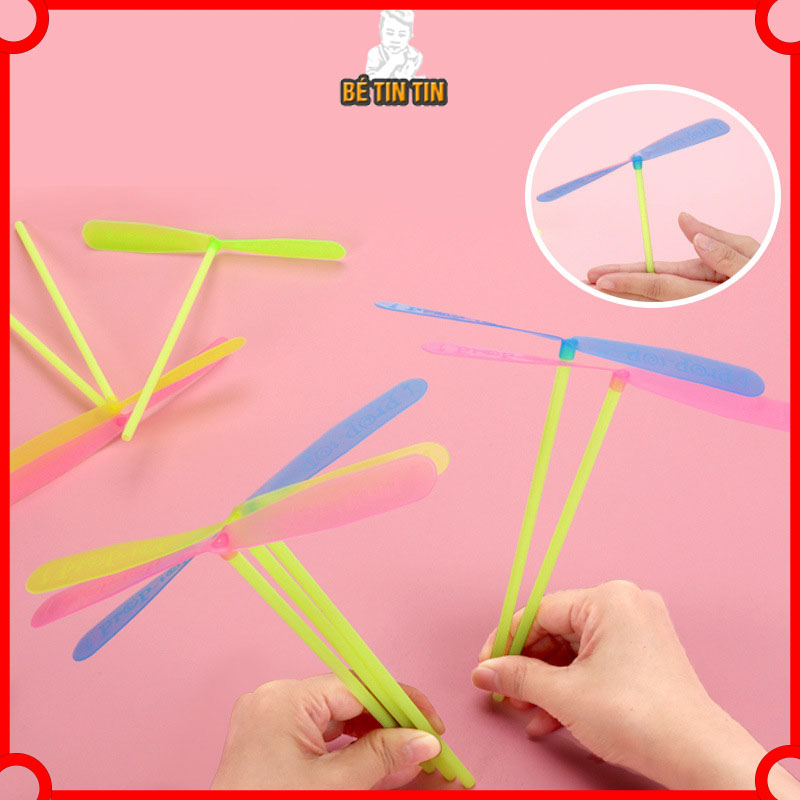 Chong chóng nhựa xoay tay, đồ chơi chóng chóng Doremon giải trí cho bé