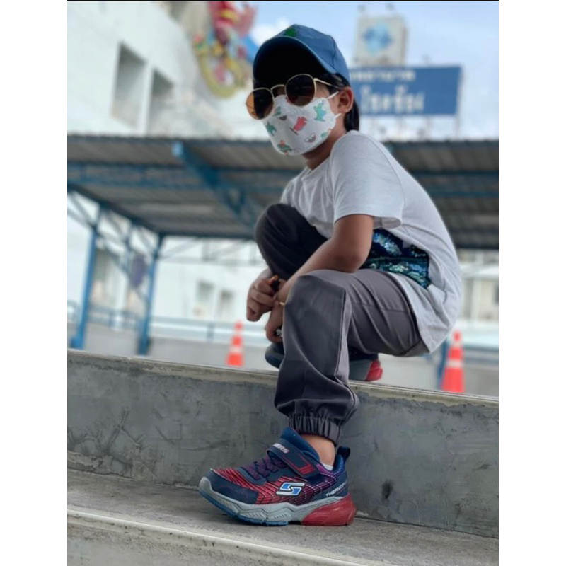 Kính râm mắt tròn nâu cho bé trai bé gái (HÀNG AUTH) CÓ SẴN