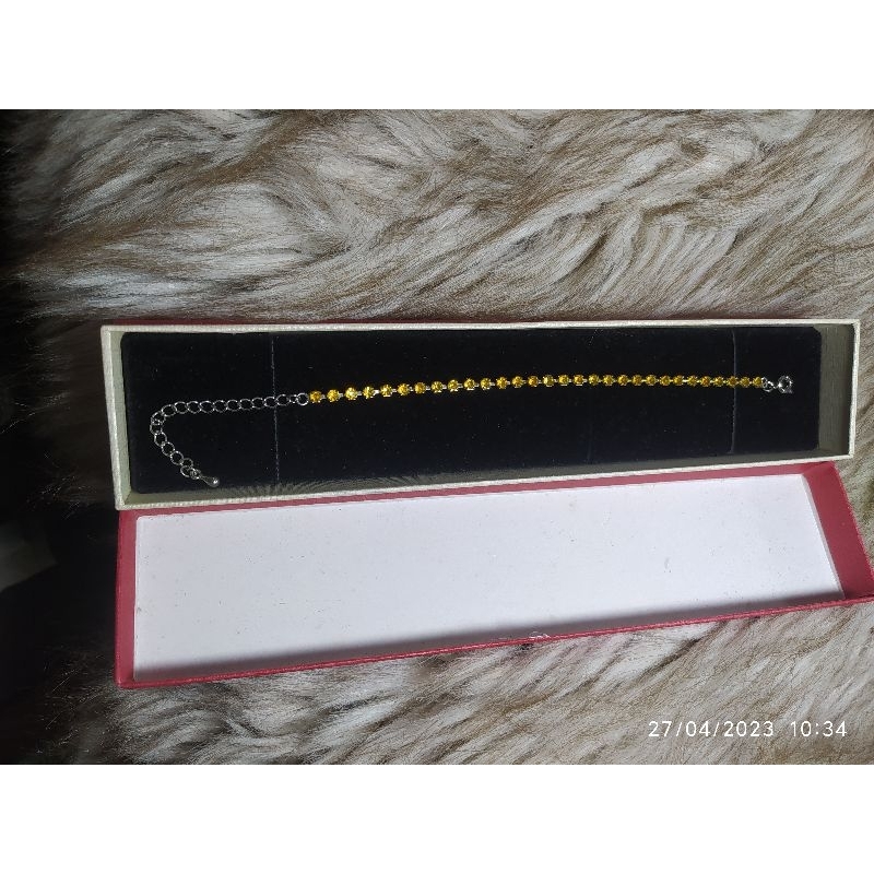 Vòng tay đá si Nhật