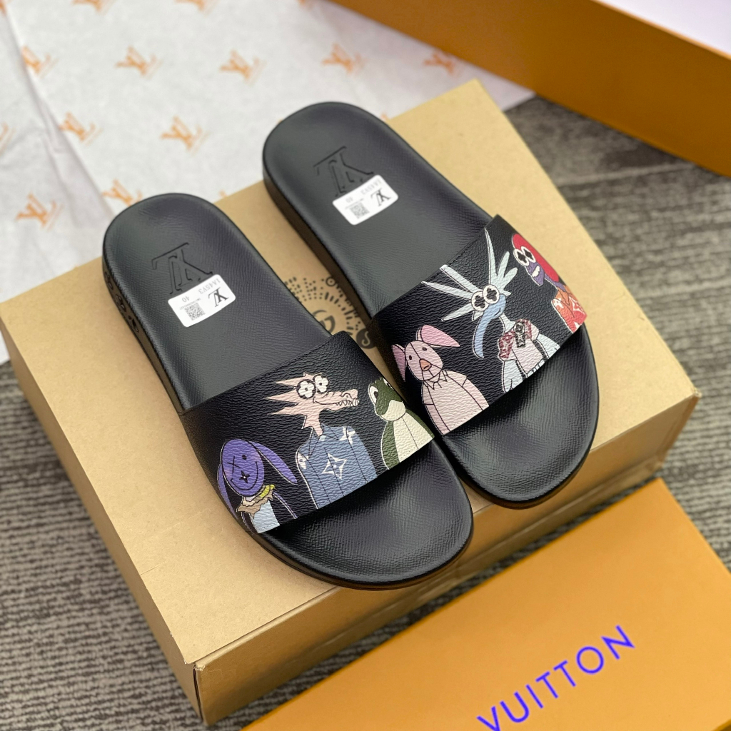 Dép lê quai ngang Louis Vuitton họa tiết hình thù bù nhìn LA on web fullbox bill thẻ phụ kiện