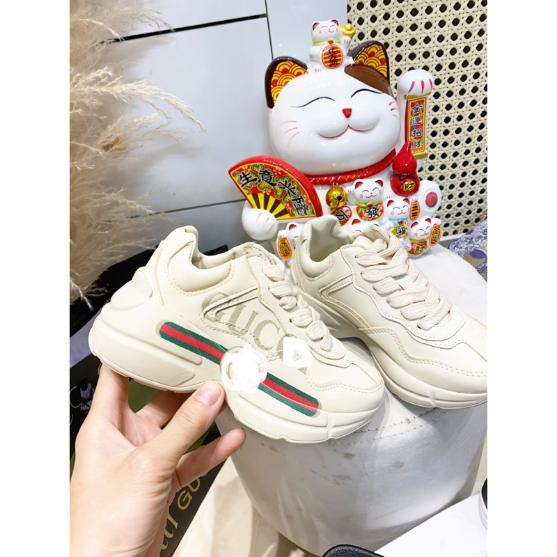 Giầy thể thao cho bé trai, giầy sneaker cao cấp cho bé full box Bill size từ 26-35