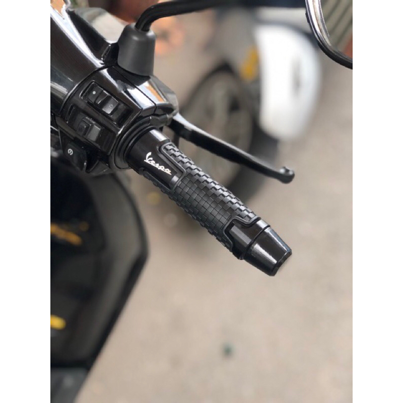 Tay nắm Vespa cNc