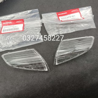 Cặp nắp chụp, ốp võ đèn xi nhan trước xe DREAM Lùn 99 zin Honda