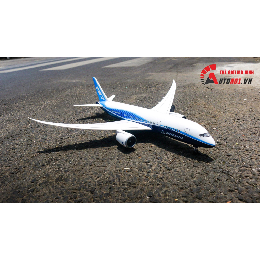 Mô hình máy bay USA Boeing B787 1:160 có đèn led tự động theo tiếng vỗ tay hoặc chạm MB47029