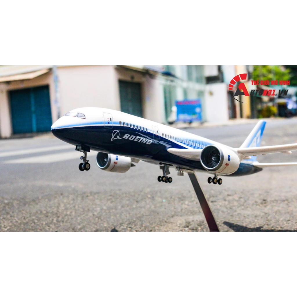 Mô hình máy bay USA Boeing B787 1:160 có đèn led tự động theo tiếng vỗ tay hoặc chạm MB47029