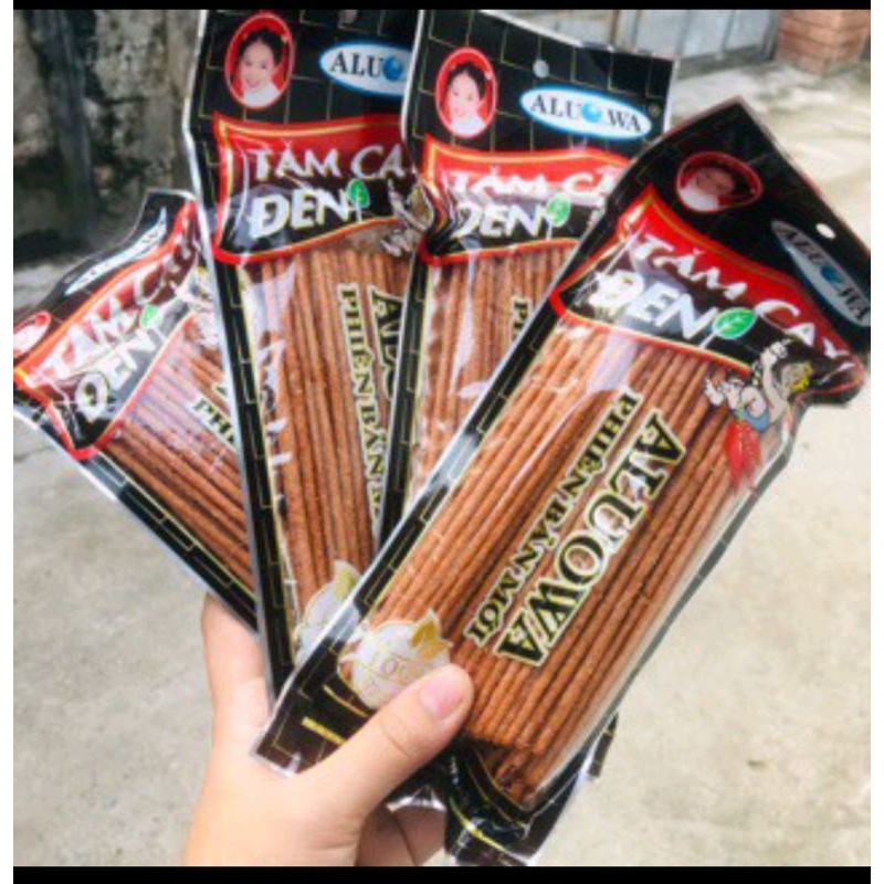 Sỉ 1 bịch 30 gói snack tăm cay đen