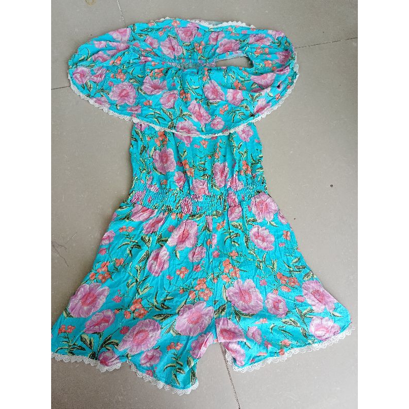jum,đầm hoa, lỗi,dơ,màu