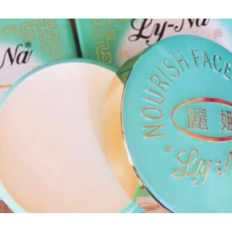 Kem dưỡng da LYNA xanh -10g