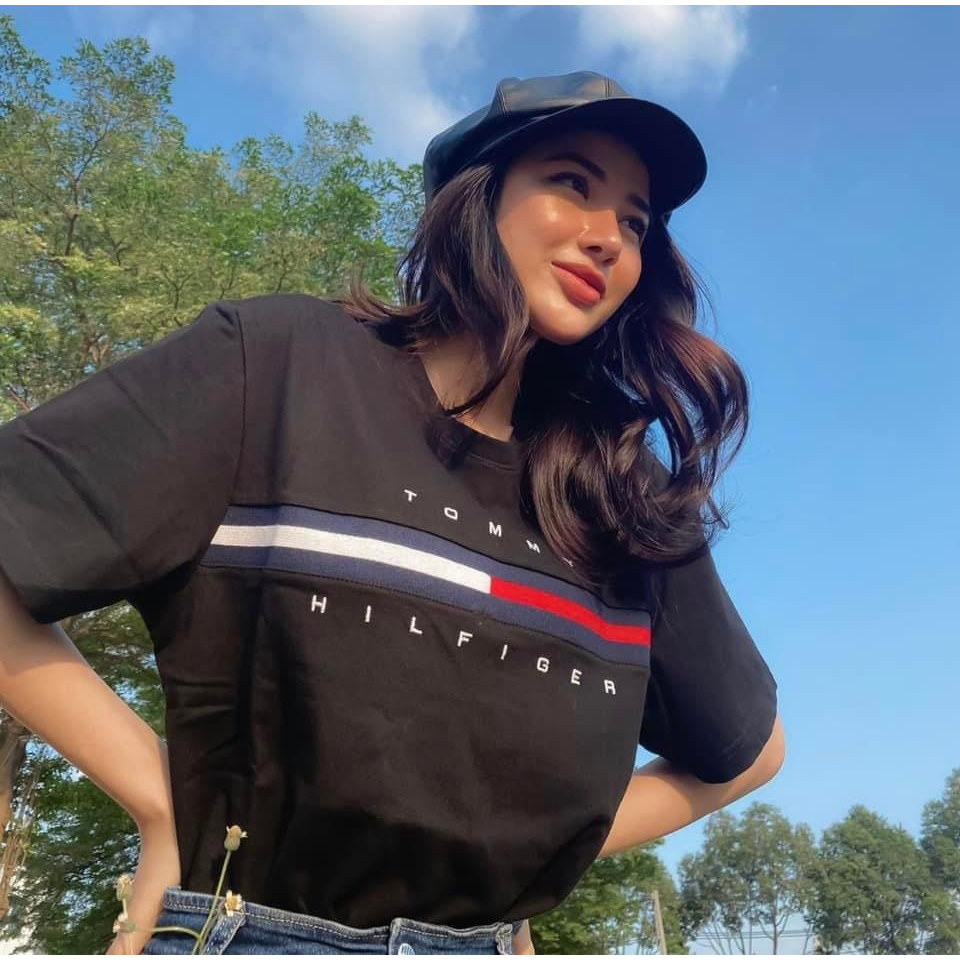 Áo thun nam nữ Tommy Hilfiger Essential Flag Logo T-Shirt Hàng Chính Hãng