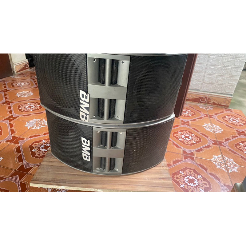 Thanh lý đôi loa BMB 500w 4 loa bass 20 và 4 tress - oánh như Boom - karaoke cực hay