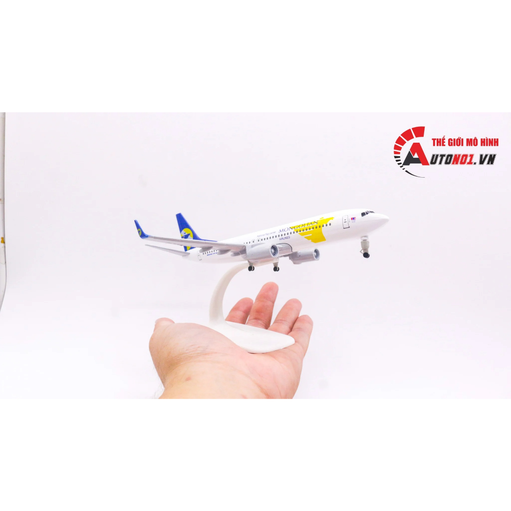 Mô hình máy bay Boeing B737-900ER có bánh xe 20cm