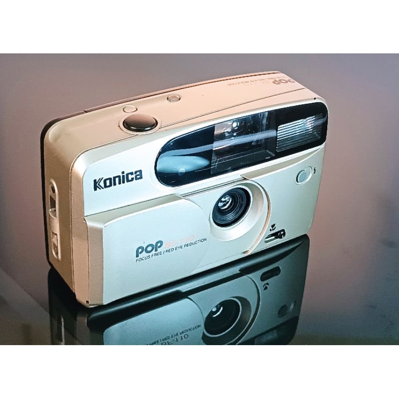 Máy ảnh chụp phim Konica POP  BF - 110