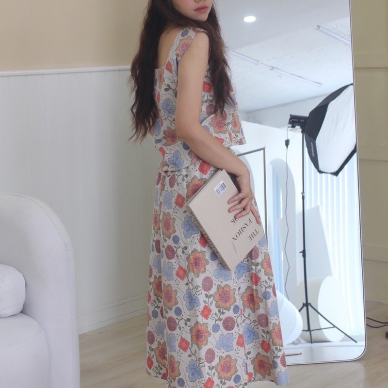 Set áo gile kèm chân váy hoa nhí FLORA SET PAAES [Ảnh thật]