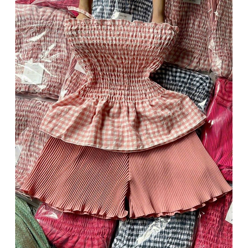 Set Bộ Áo Dây Caro Nhún Xoè + Quần Short Đùi Loe Dập Ly