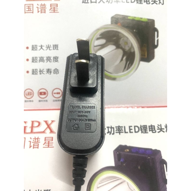 Sạc đèn pin đội đầu GPX H7 - H8 - H9 - H10