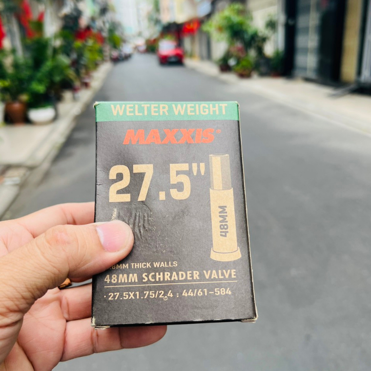 Săm Xe Đạp Maxxis WELTER WEIGHT 27.5x1.75/2.4