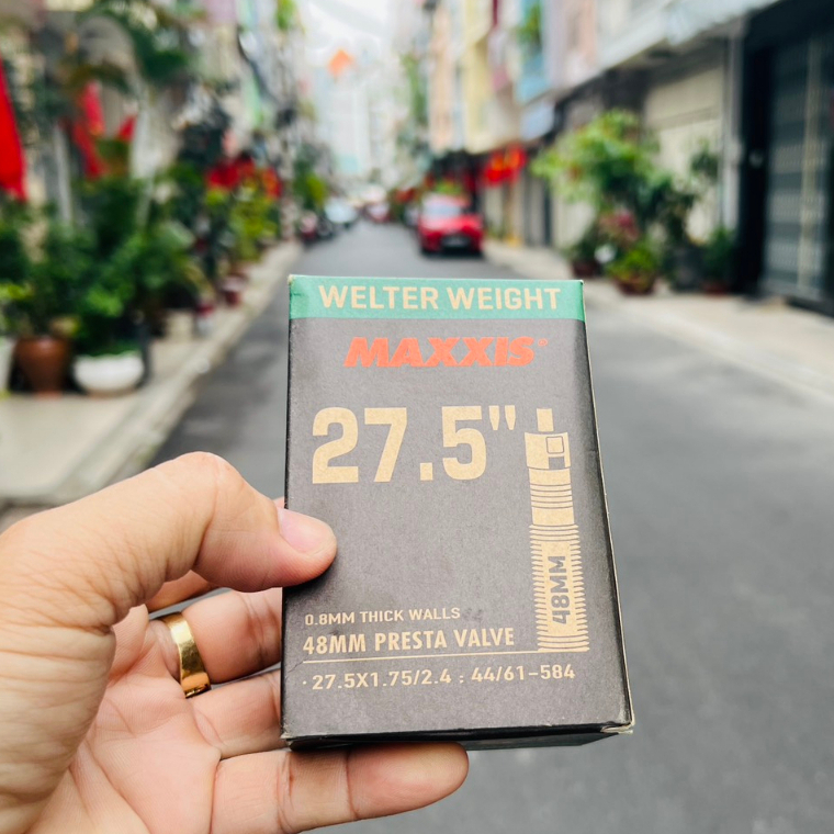 Săm Xe Đạp Maxxis WELTER WEIGHT 27.5x1.75/2.4
